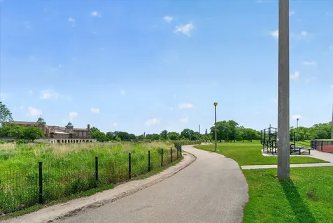 3622 West Franklin Boulevard Chicago IL 60624