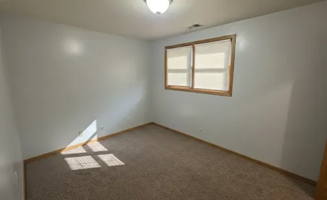 445 West 37th Street Chicago IL 60609