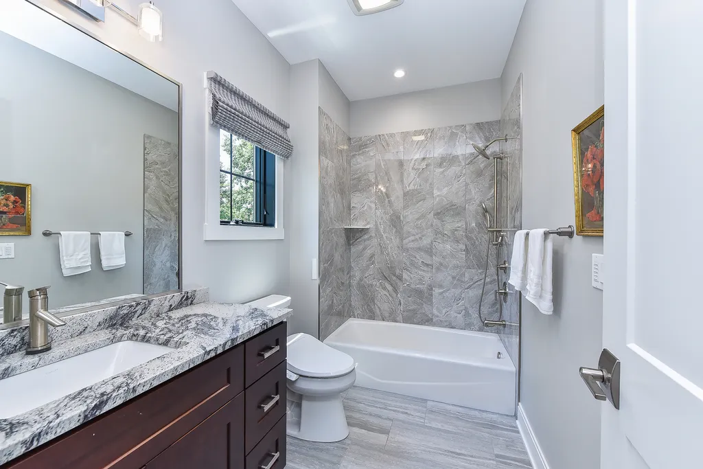 625 North Loomis Street Naperville IL 60563