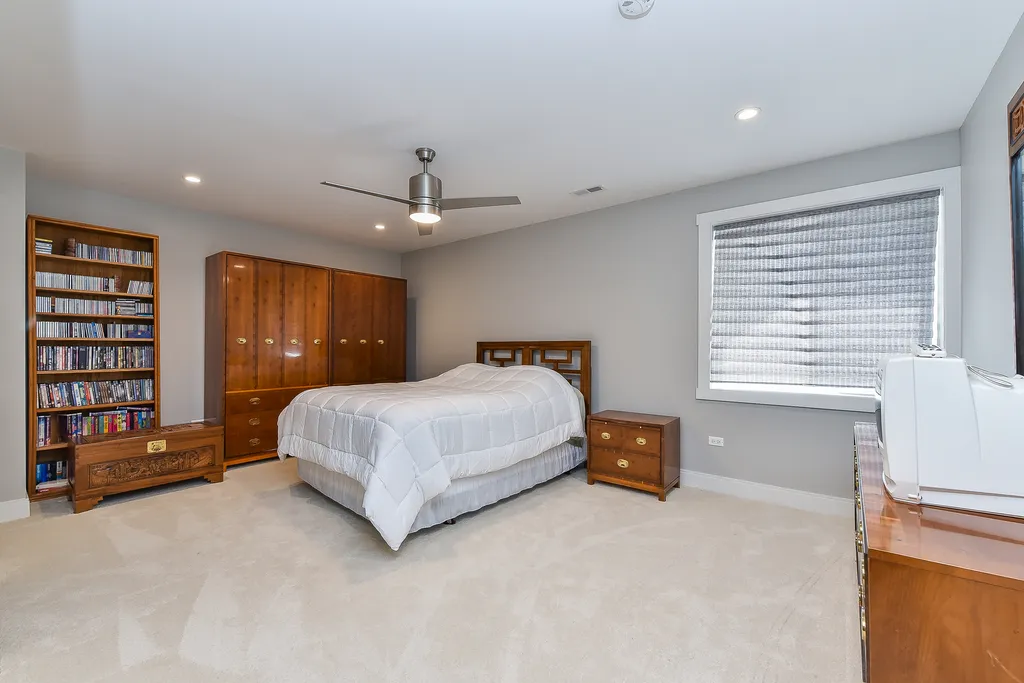 625 North Loomis Street Naperville IL 60563