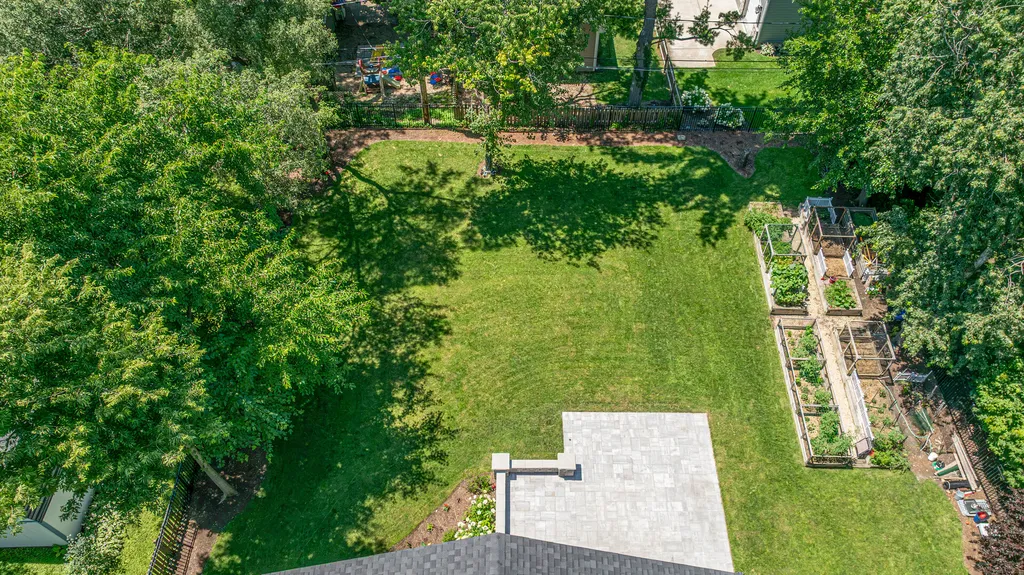 625 North Loomis Street Naperville IL 60563