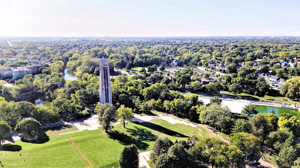 625 North Loomis Street Naperville IL 60563