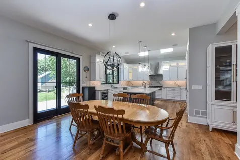 625 North Loomis Street Naperville IL 60563
