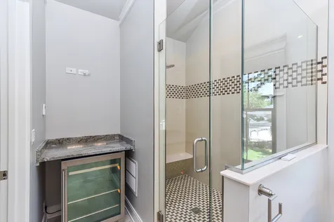 625 North Loomis Street Naperville IL 60563