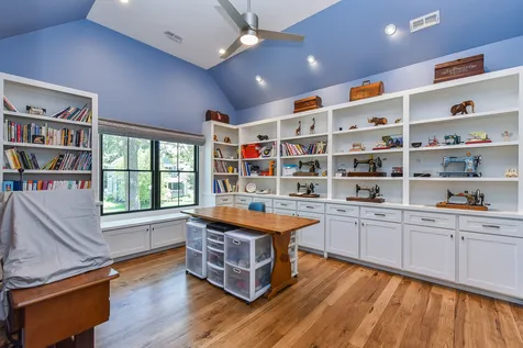 625 North Loomis Street Naperville IL 60563