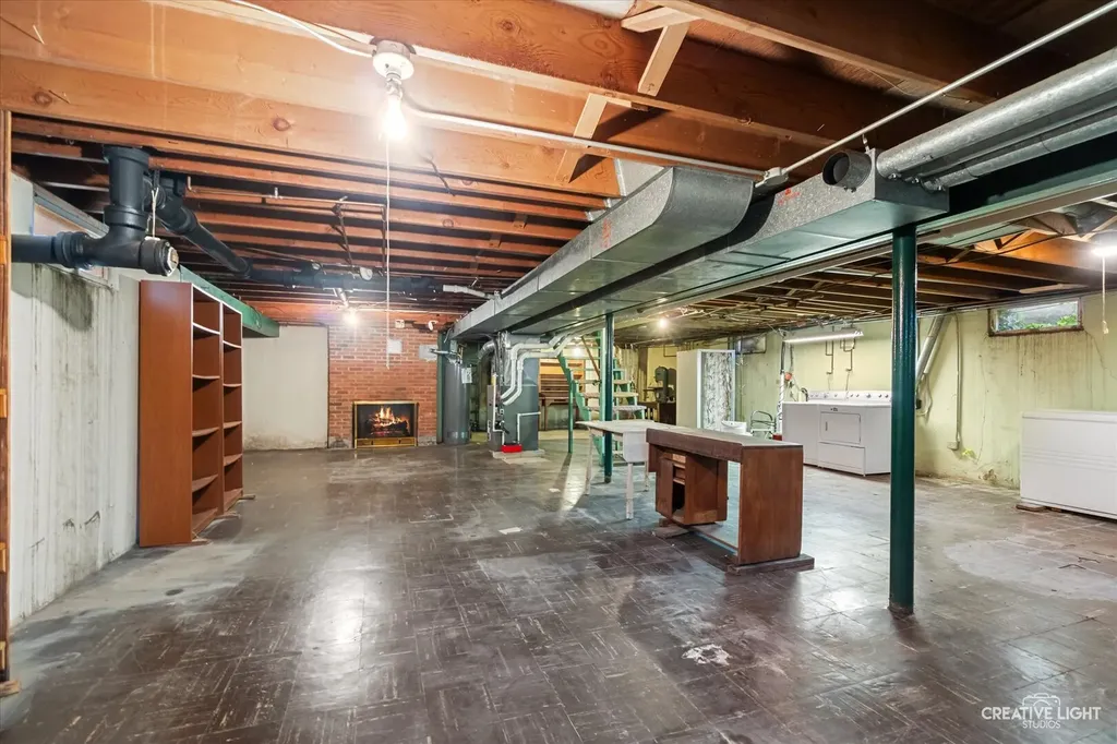 6S437 Hankes Road Aurora IL 60506