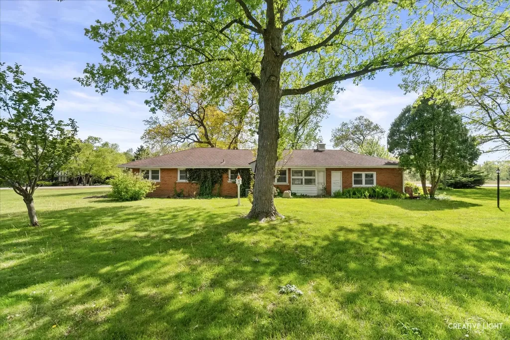 6S437 Hankes Road Aurora IL 60506