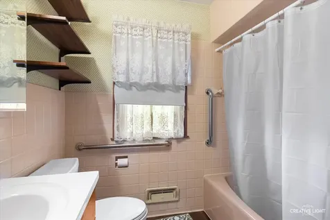 6S437 Hankes Road Aurora IL 60506