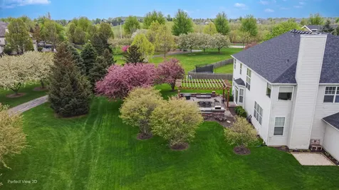 26602 Grande Poplar Court Plainfield IL 60585