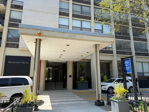 1355 North Sandburg Terrace Chicago IL 60610