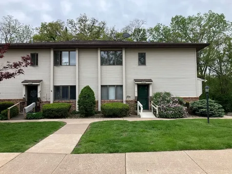 5904 36TH Avenue Court Moline IL 61265