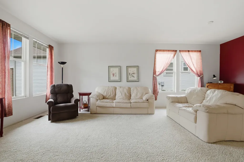 12992 Applewood Drive Huntley IL 60142