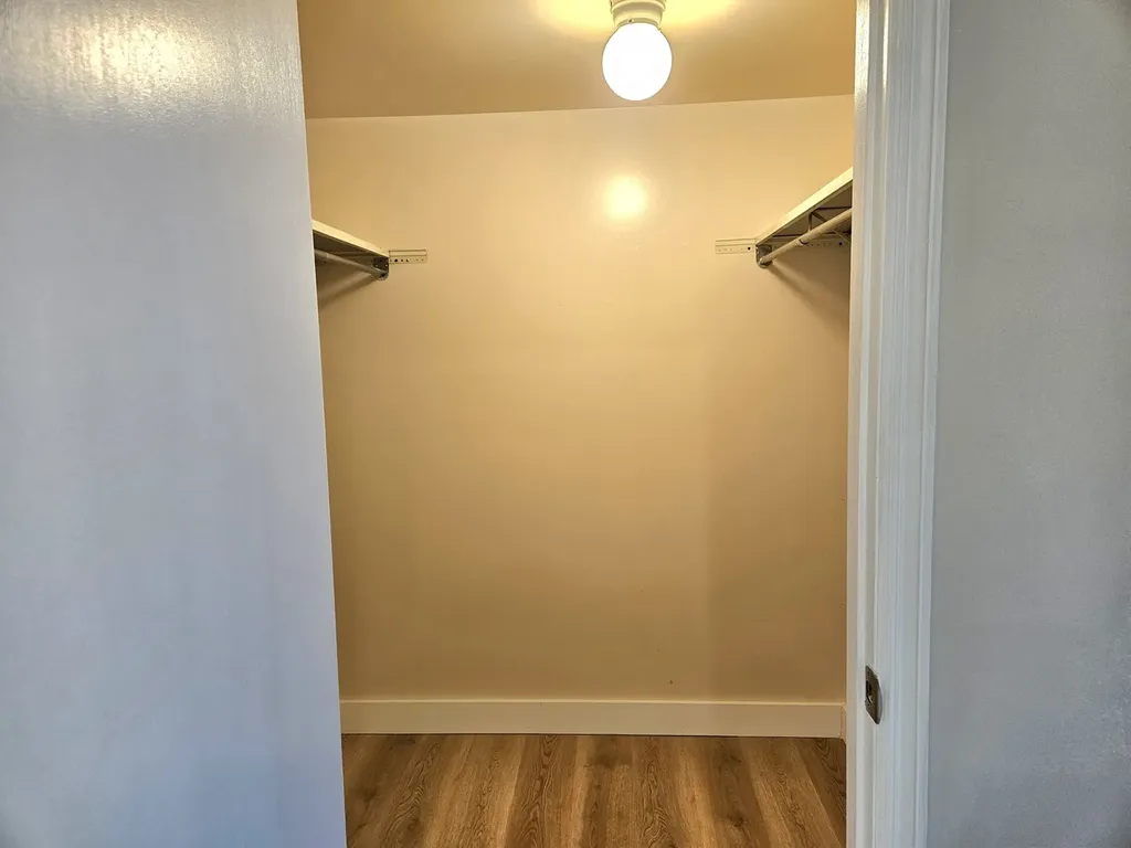 5502 Tinder Drive Rolling Meadows IL 60008