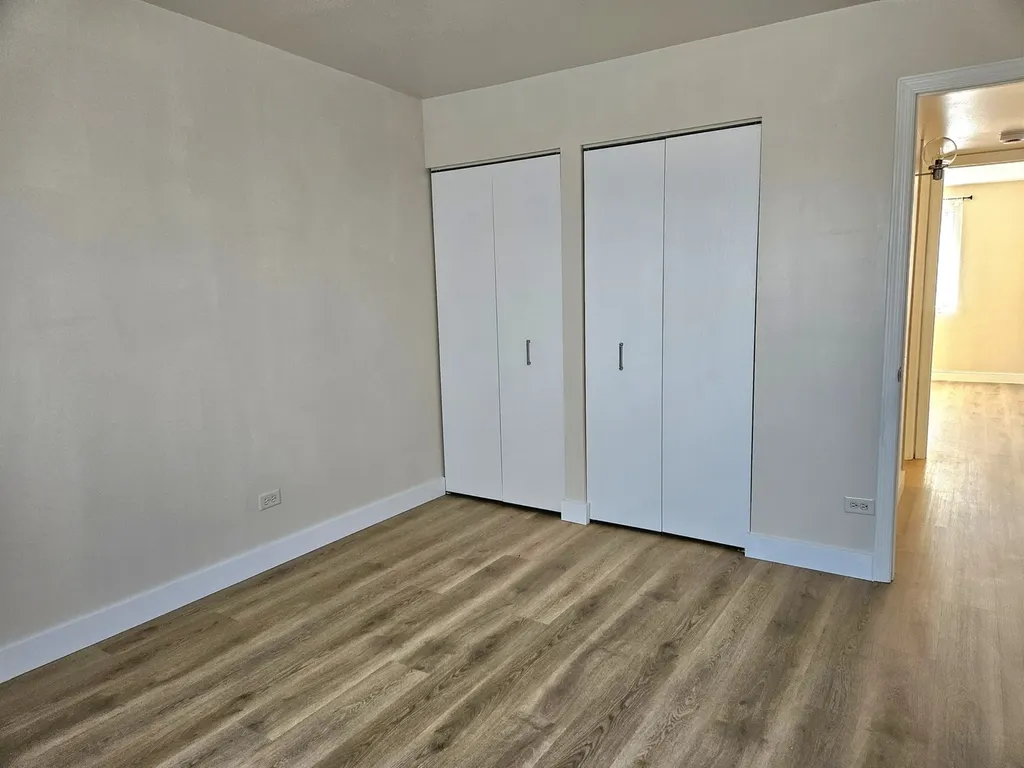 5502 Tinder Drive Rolling Meadows IL 60008