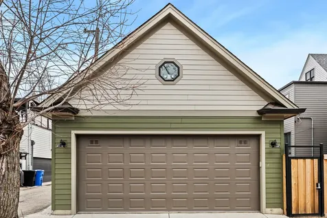 3902 North Hamilton Avenue Chicago IL 60618