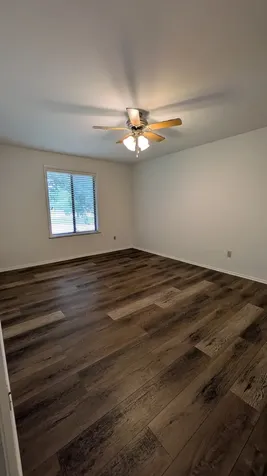 565 Somerset Lane Crystal Lake IL 60014