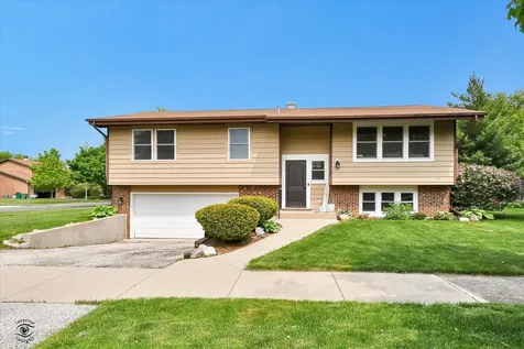 99 Mayer Avenue Wheeling IL 60090