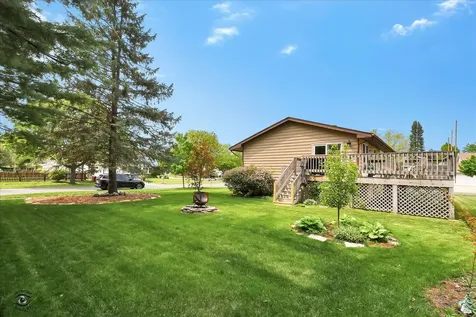 99 Mayer Avenue Wheeling IL 60090