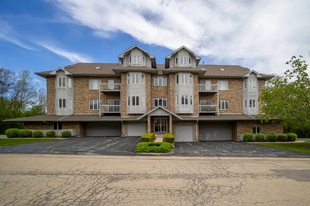 3118 Woodland Drive Zion IL 60099