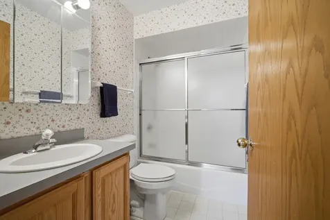 3118 Woodland Drive Zion IL 60099