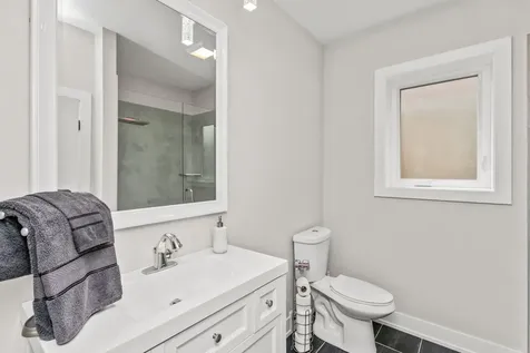 10507 Oxford Avenue Chicago Ridge IL 60415