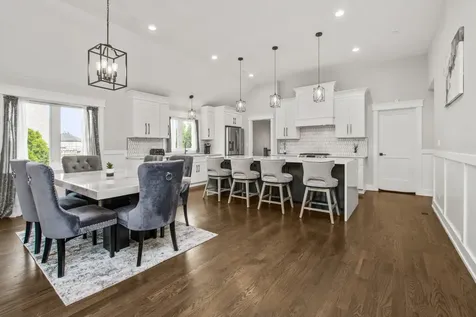 10507 Oxford Avenue Chicago Ridge IL 60415