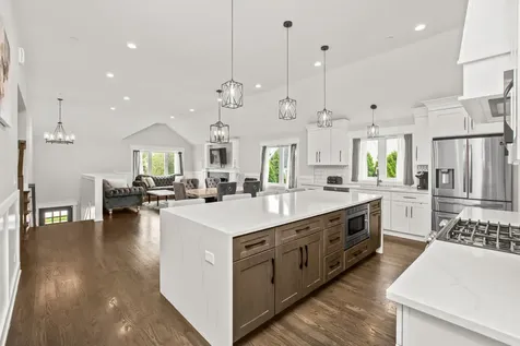 10507 Oxford Avenue Chicago Ridge IL 60415