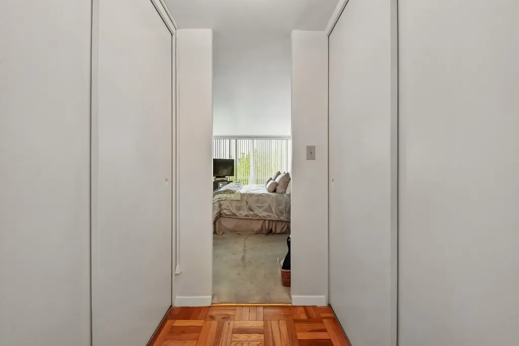 601 East 32nd Street Chicago IL 60616