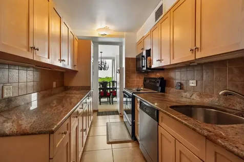 601 East 32nd Street Chicago IL 60616