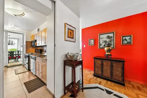601 East 32nd Street Chicago IL 60616