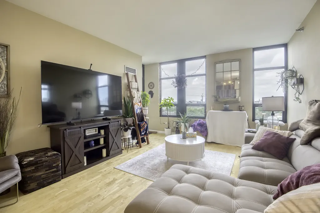 1255 South State Street Chicago IL 60605