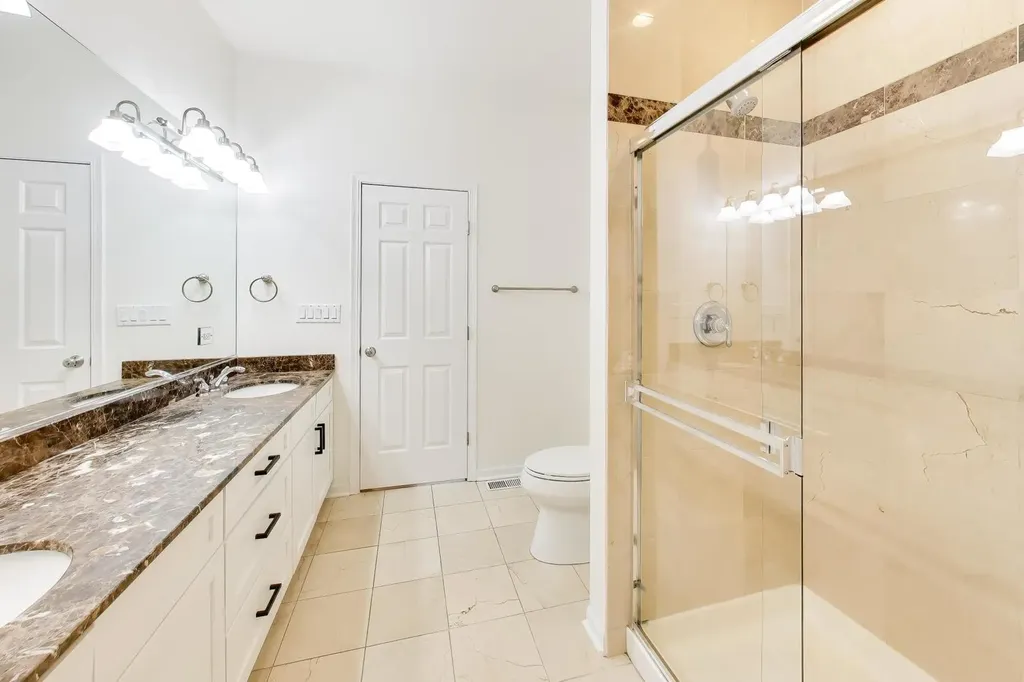 2031 West Augusta Boulevard Chicago IL 60622