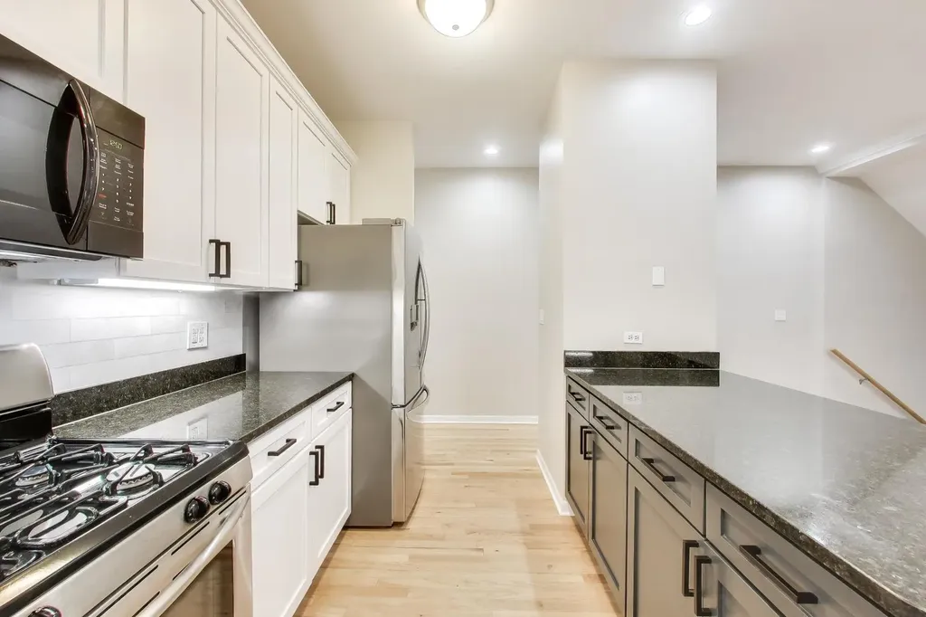 2031 West Augusta Boulevard Chicago IL 60622