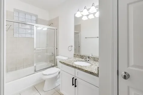2031 West Augusta Boulevard Chicago IL 60622