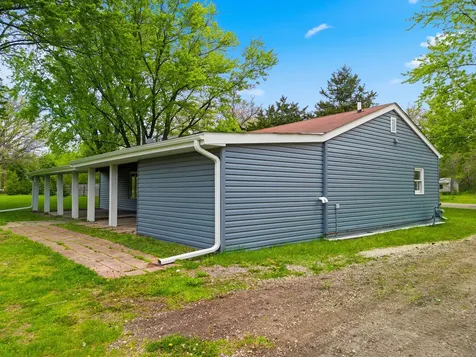 4924 North Wendorf Road Monroe Center IL 61052