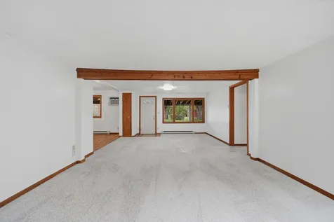 4924 North Wendorf Road Monroe Center IL 61052
