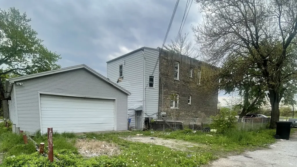 339 North Central Park Avenue Chicago IL 60624