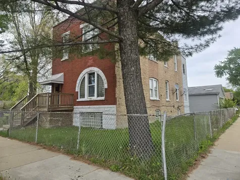 339 North Central Park Avenue Chicago IL 60624