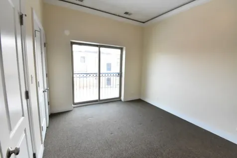 4518 North Kedzie Avenue Chicago IL 60625
