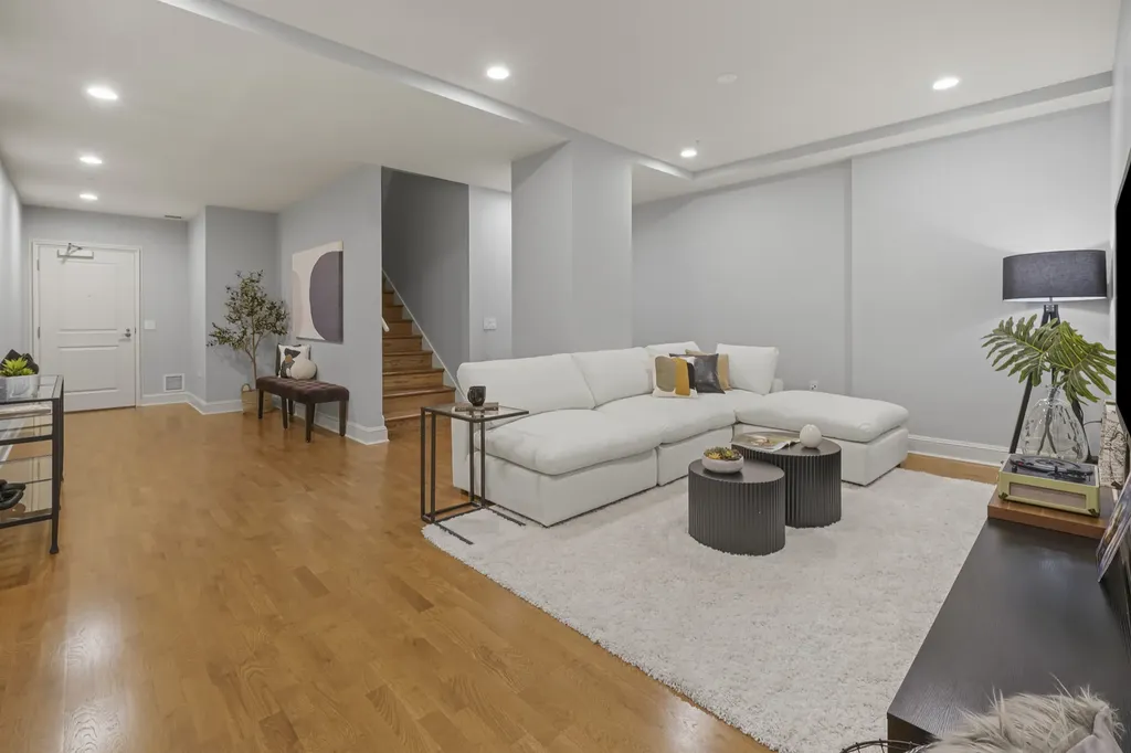 850 North Lake Shore Drive Chicago IL 60611