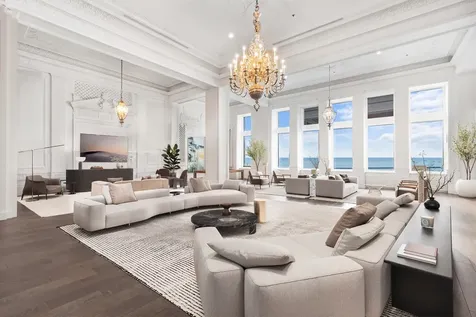 850 North Lake Shore Drive Chicago IL 60611
