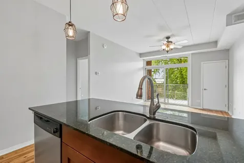 974 West 35th Place Chicago IL 60609