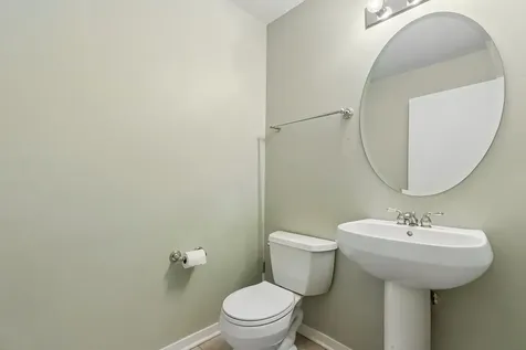 974 West 35th Place Chicago IL 60609