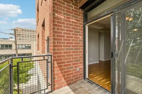 974 West 35th Place Chicago IL 60609
