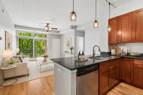 974 West 35th Place Chicago IL 60609