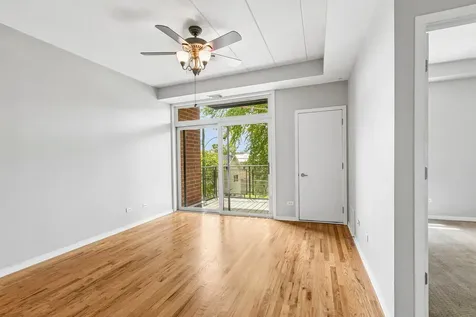 974 West 35th Place Chicago IL 60609