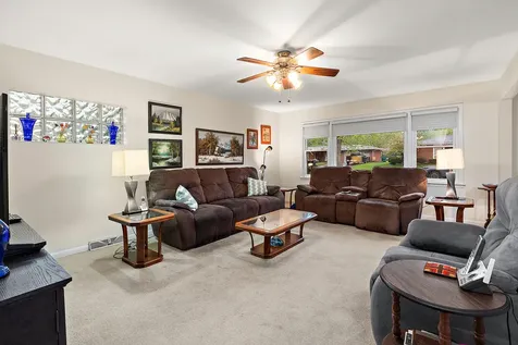 8608 West 144th Place Orland Park IL 60462