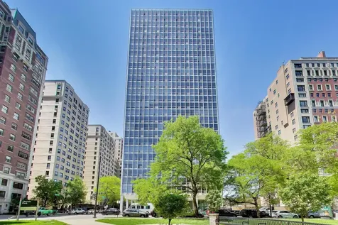 2400 North Lakeview Avenue Chicago IL 60614