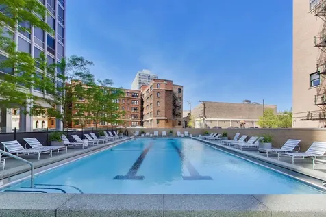2400 North Lakeview Avenue Chicago IL 60614