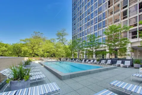 2400 North Lakeview Avenue Chicago IL 60614